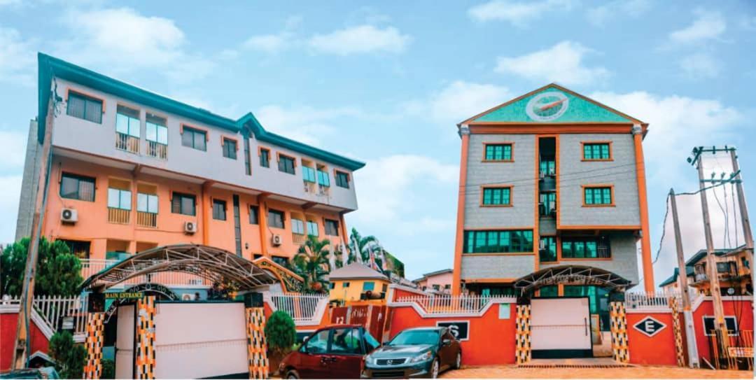 Scrolab Executive Hotels Ibadan Eksteriør bilde